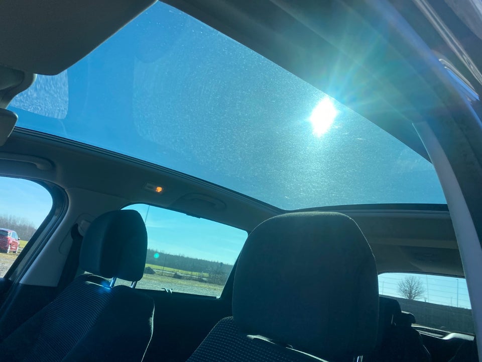 Peugeot 5008 1,6 BlueHDi 120 Style 7prs 5d