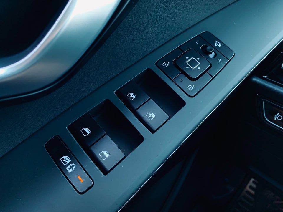 Kia Niro 64 EV Upgrade 5d
