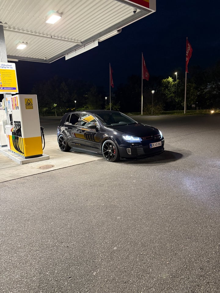 VW Golf VI 2,0 GTi DSG 5d