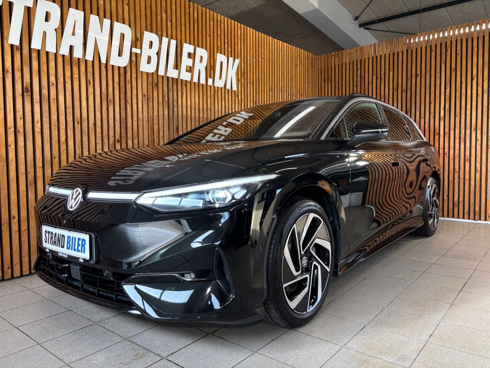 VW ID.7 77 Style+ Tourer 5d