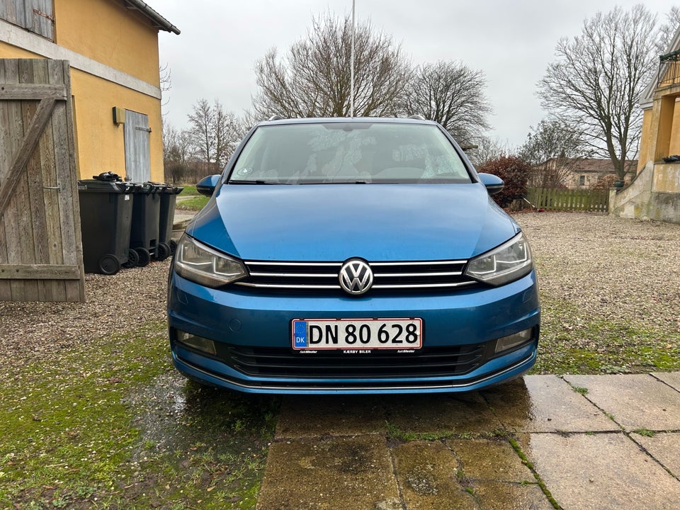 VW Touran 2,0 TDi 150 Highline DSG 7prs 5d