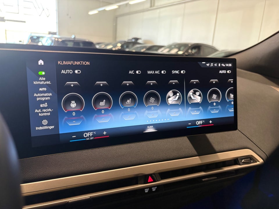 BMW iX xDrive40 Fully Charged 5d