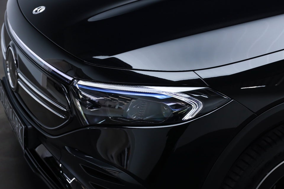 Mercedes EQB350 AMG Line 4Matic 7prs 5d