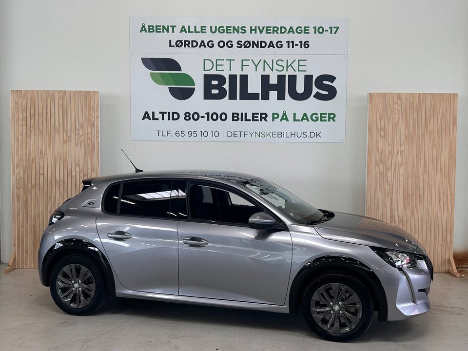 Peugeot e-208 50 Allure Limited 5d