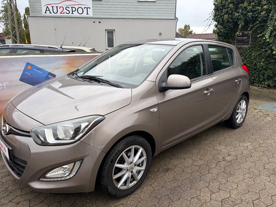 Hyundai i20 1,25 Classic XTR 5d