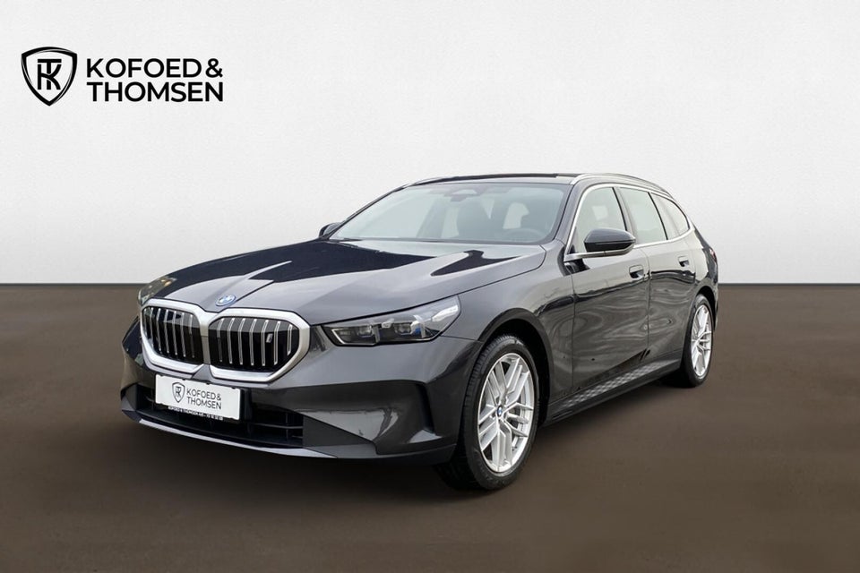 BMW i5 eDrive40 Touring Sport Line 5d