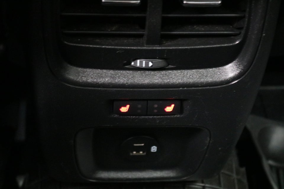 Ford Kuga 2,5 PHEV Vignale CVT 5d