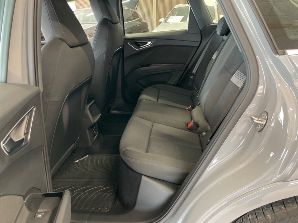 Audi Q4 e-tron 50 Attitude quattro 5d