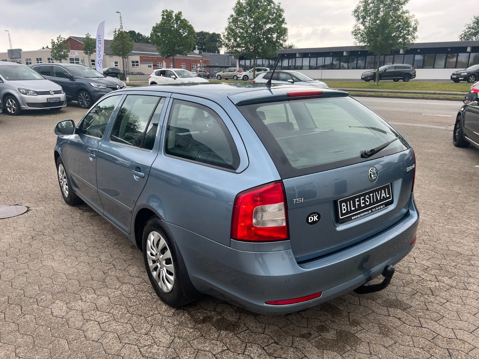 Skoda Octavia 1,4 TSi 122 Elegance Combi DSG 5d