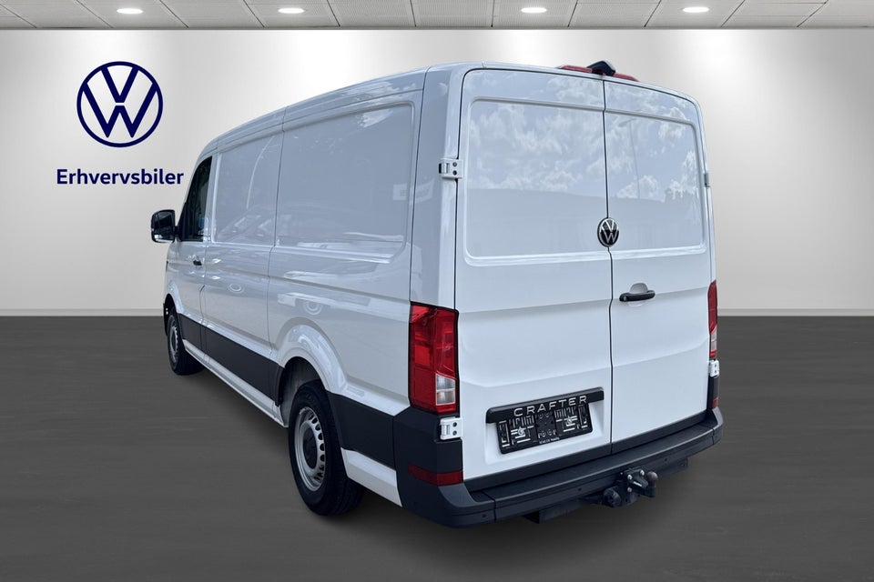 VW Crafter 35 2,0 TDi 140 Comfort Kassevogn L3H2 aut.