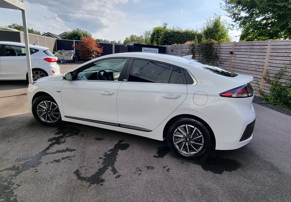 Hyundai Ioniq EV Premium 5d