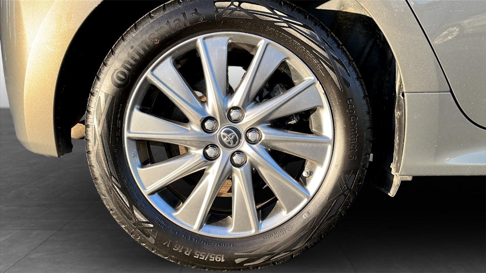 Toyota Yaris 1,5 Hybrid Active Tech e-CVT 5d