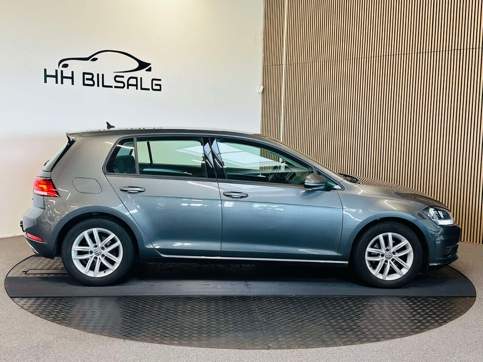 VW Golf VII 1,5 TSi 130 Comfortline DSG 5d