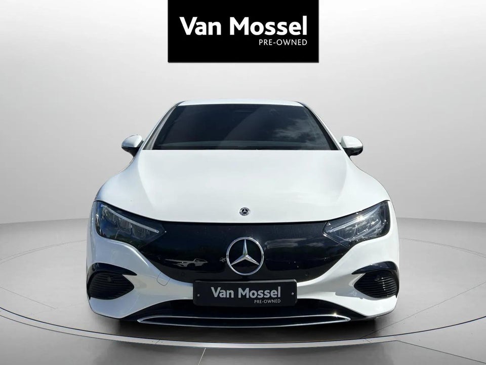 Mercedes EQE300 Electric Art 4d