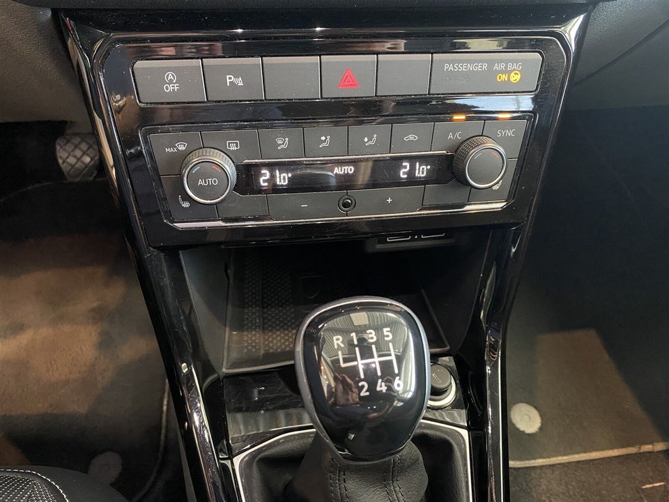 VW T-Cross 1,0 TSi 115 Style 5d