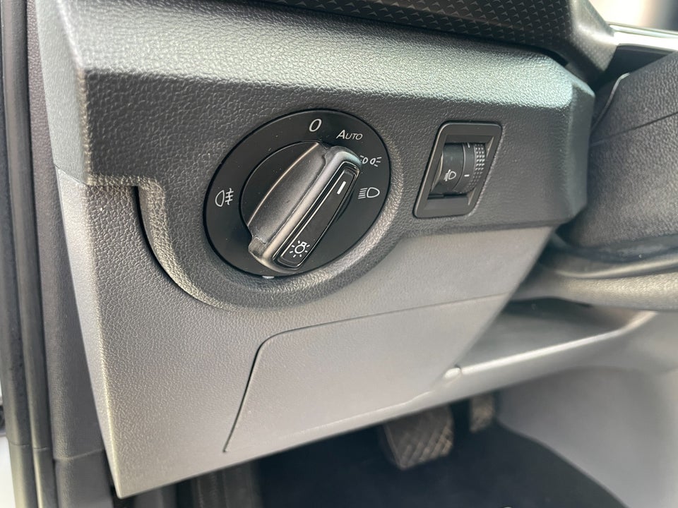 VW T-Cross 1,0 TSi 115 Life DSG 5d