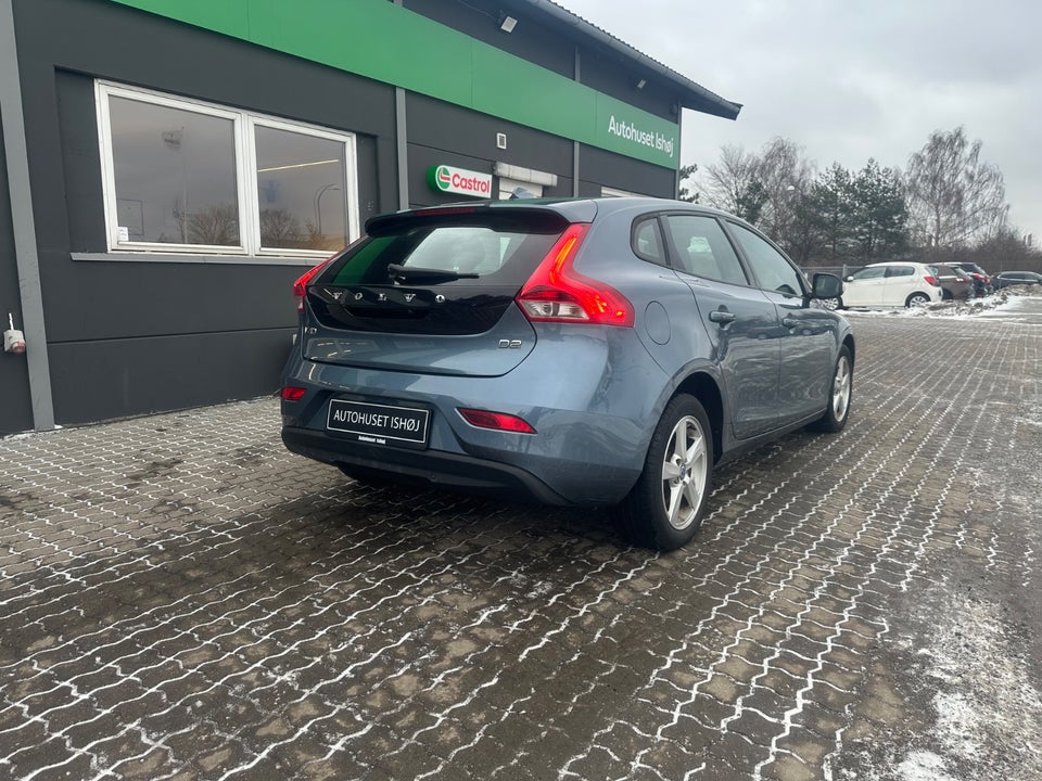 Volvo V40 1,6 D2 115 Kinetic 5d
