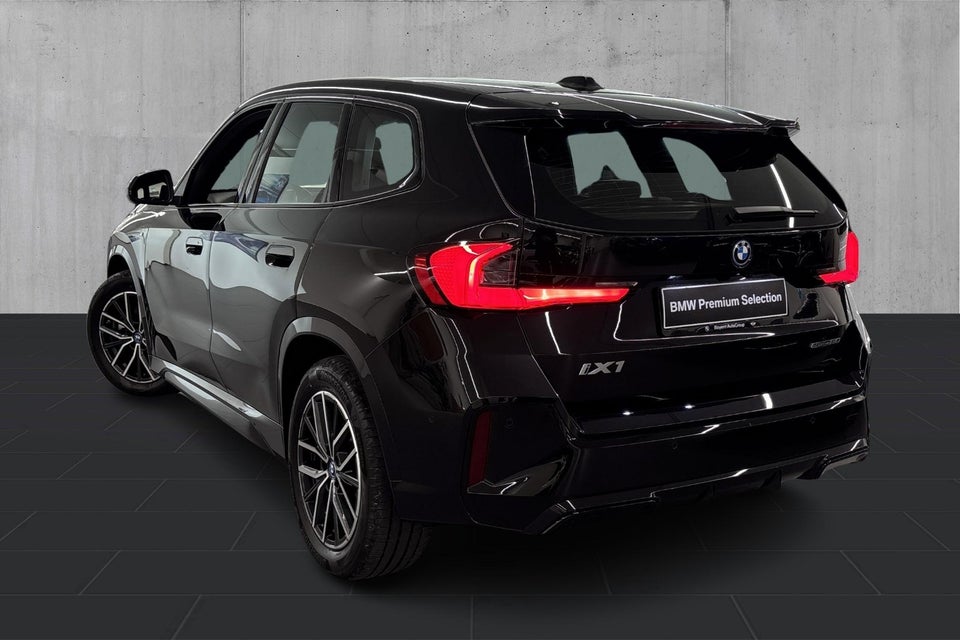 BMW iX1 eDrive20 M-Sport 5d