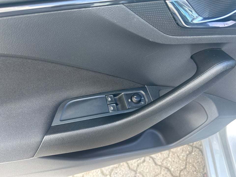 Skoda Scala 1,0 TSi 95 Active 5d