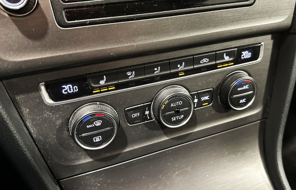 VW Golf VII 1,6 TDi 105 BlueMotion 5d