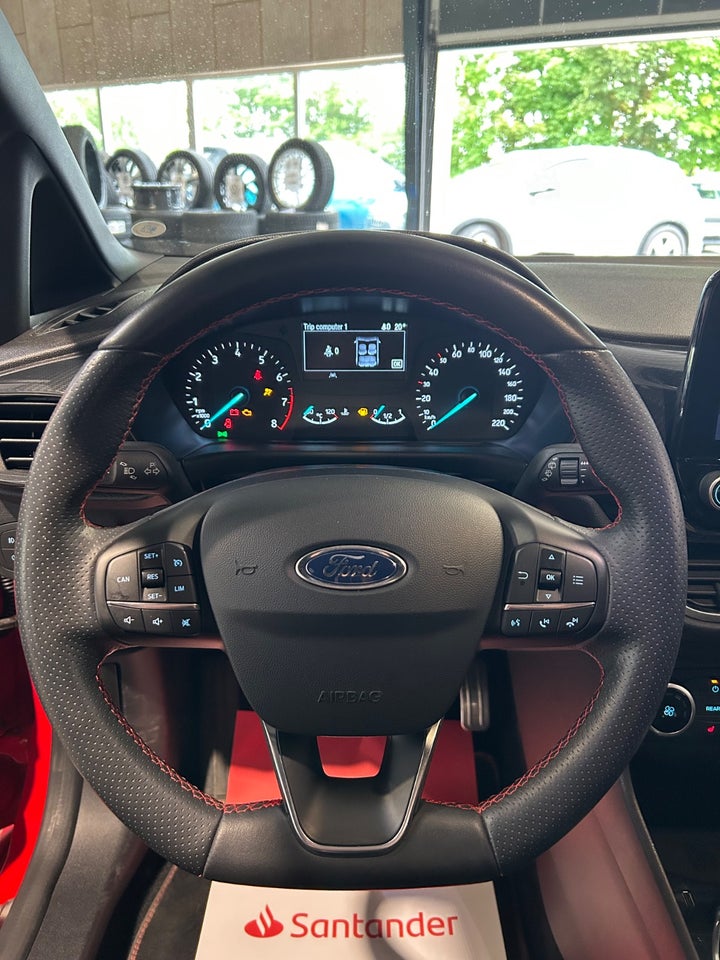 Ford Fiesta 1,0 EcoBoost ST-Line 5d