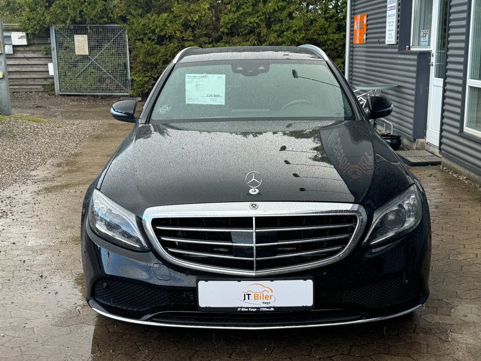 Mercedes C300 de 2,0 Exclusive stc. aut. 5d