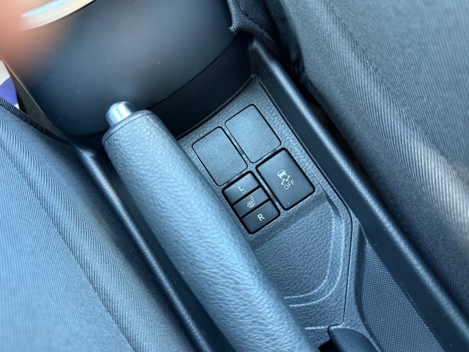 Toyota Yaris 1,0 VVT-i T2 5d