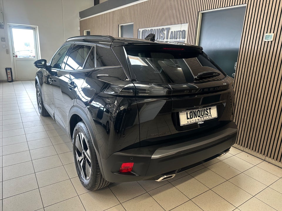Peugeot 2008 1,2 PureTech 130 First Selection EAT8 5d