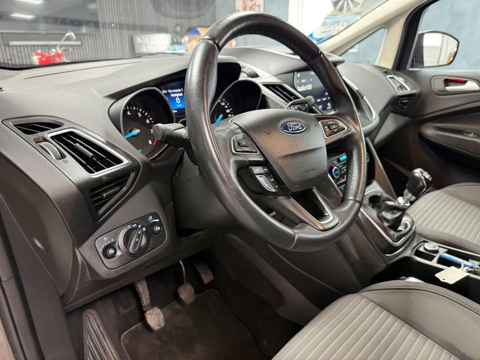 Ford C-MAX 1,0 SCTi 125 Titanium 5d