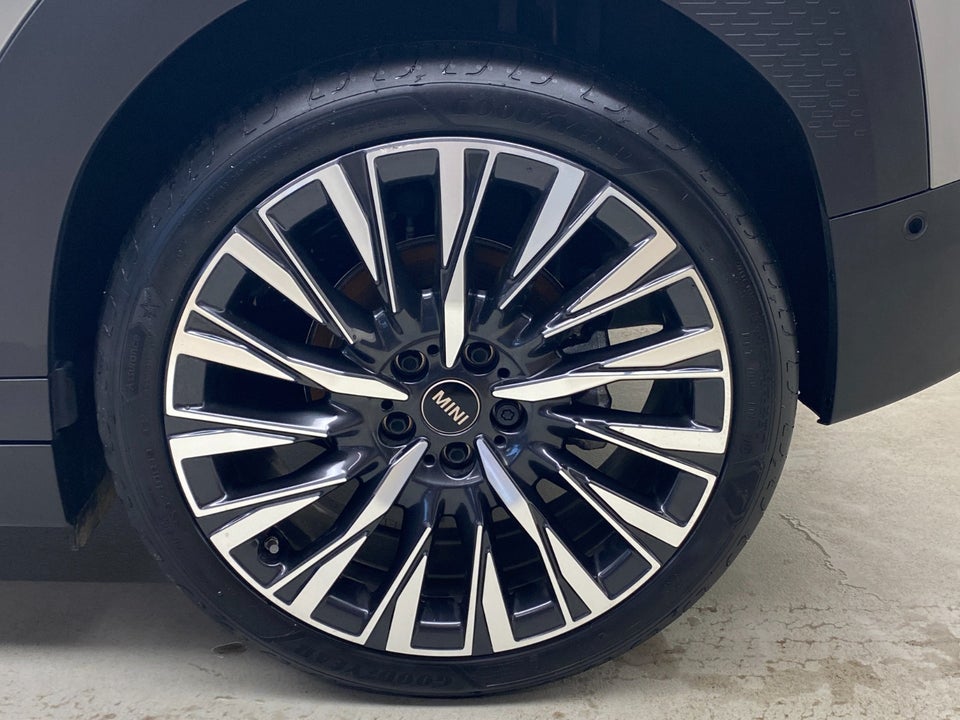 MINI Aceman E Classic Trim S 5d