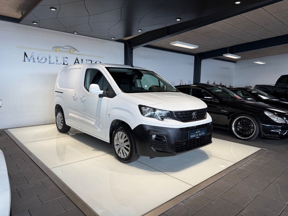 Peugeot Partner 1,5 BlueHDi 130 L1V1 Plus EAT8 Van