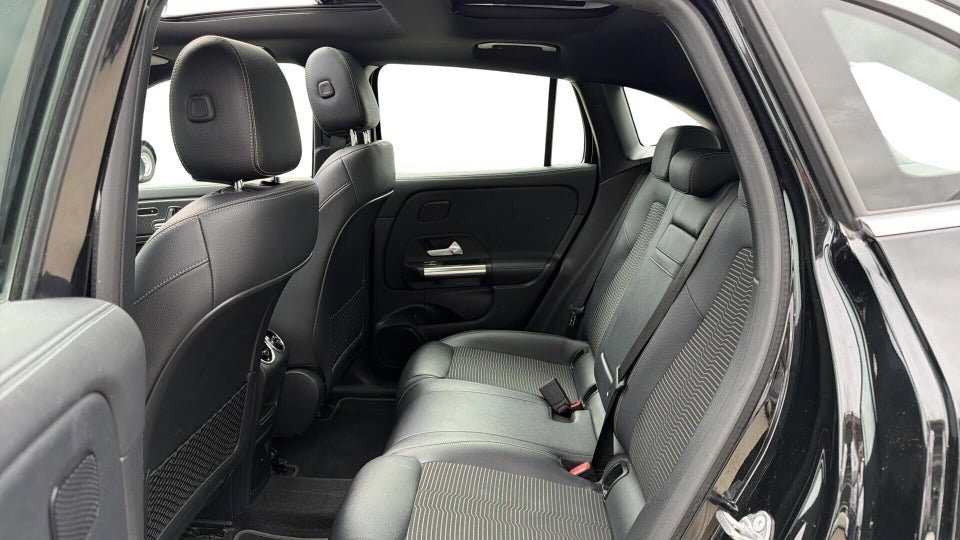 Mercedes EQA250 Progressive 5d