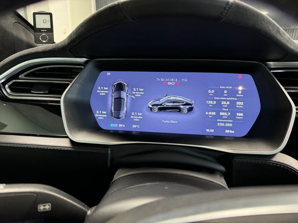 Tesla Model S 90D 5d