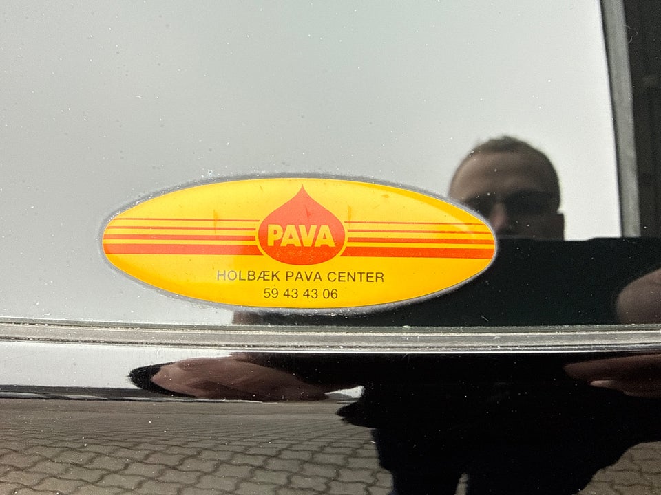 Volvo V40 CC 1,6 D2 115 Kinetic aut. 5d