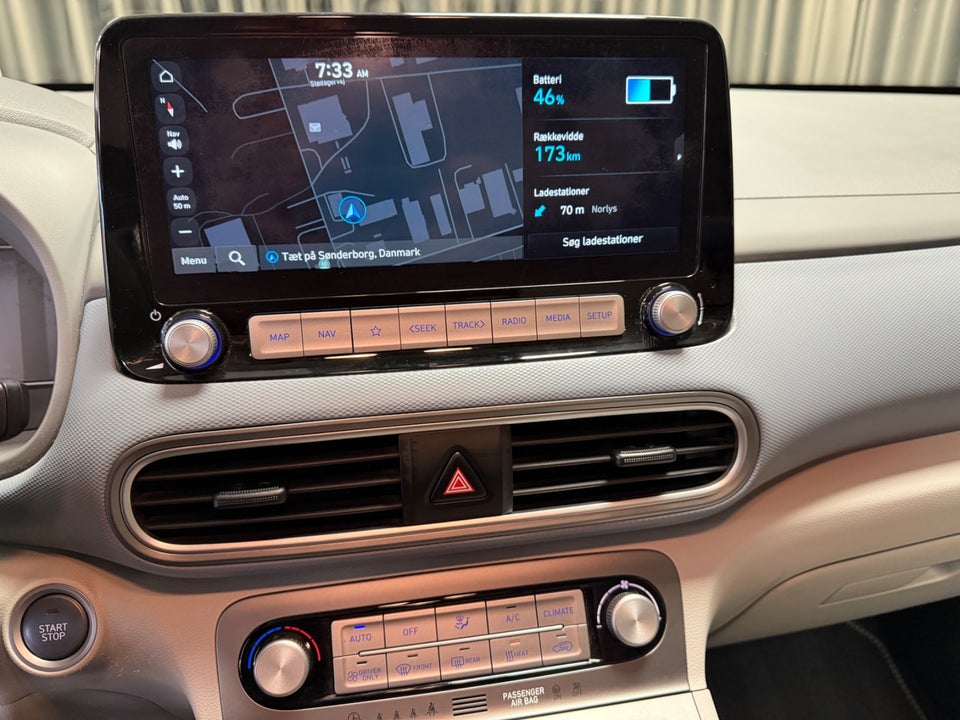Hyundai Kona 64 EV Premium 5d
