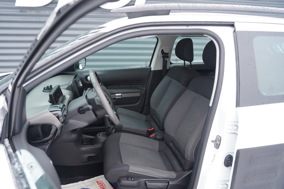 Citroën C4 Cactus 1,6 BlueHDi 100 Challenge 5d