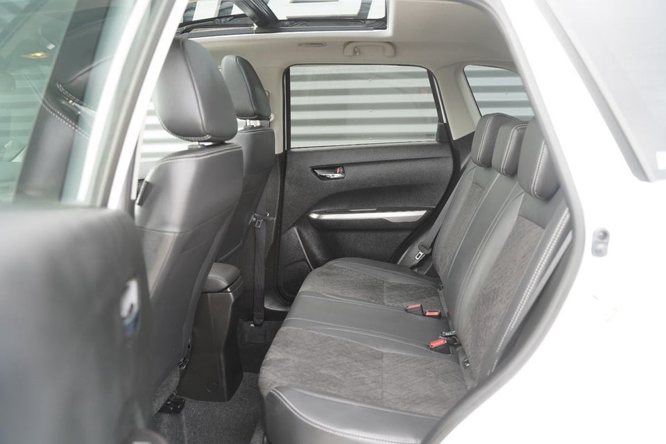 Suzuki Vitara 1,4 mHybrid Adventure 5d