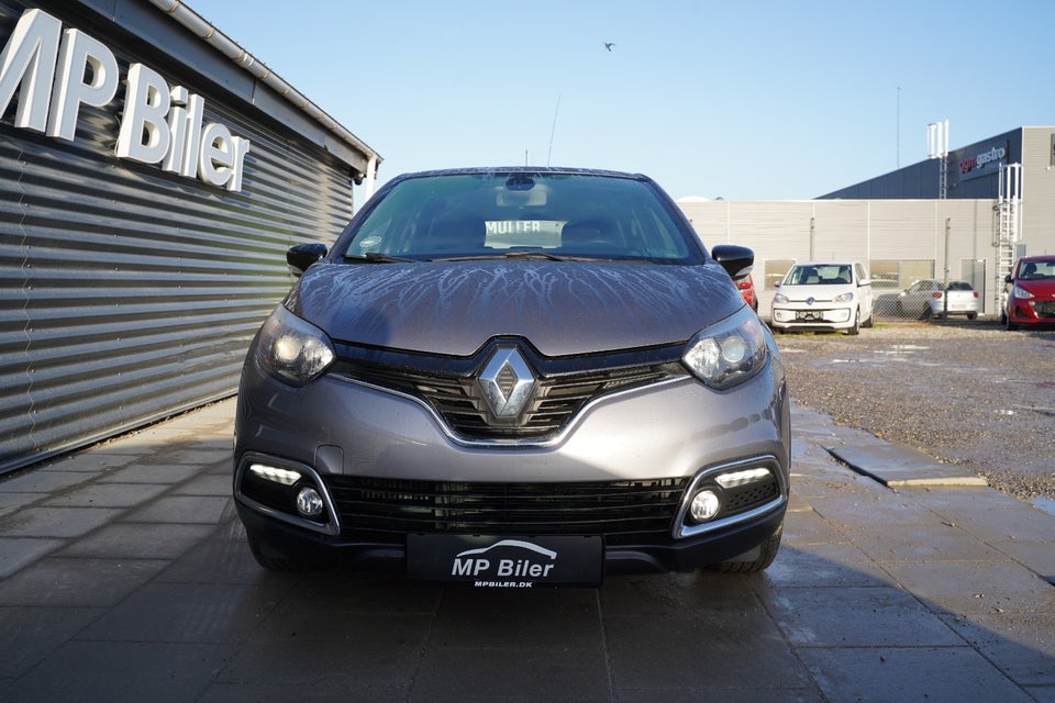 Renault Captur 0,9 TCe 90 Expression Navi Style 5d