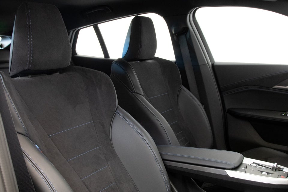 BMW iX2 eDrive20 Fully Charged 5d