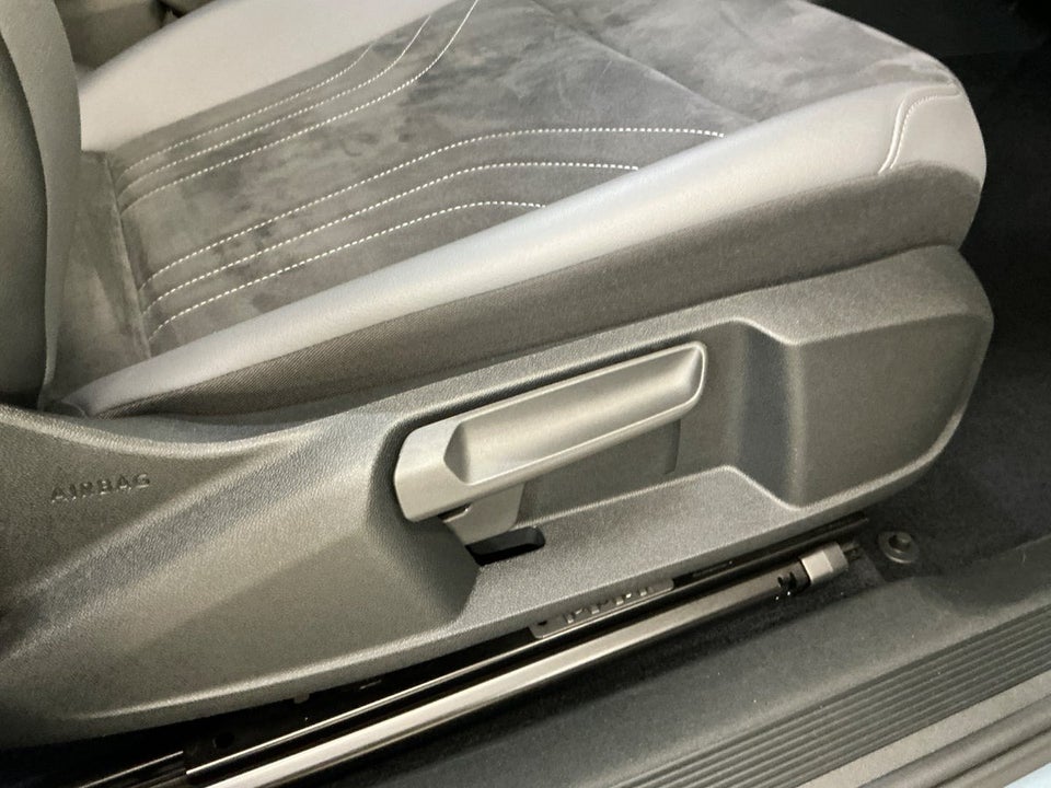 VW ID.5 77 Pro Performance 5d