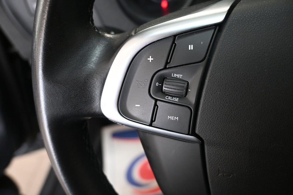 Citroën C4 1,6 BlueHDi 100 Feel+ 5d