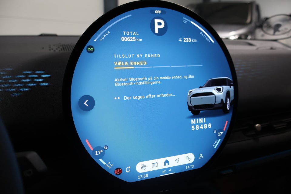 MINI Aceman SE Essential Trim XS 5d