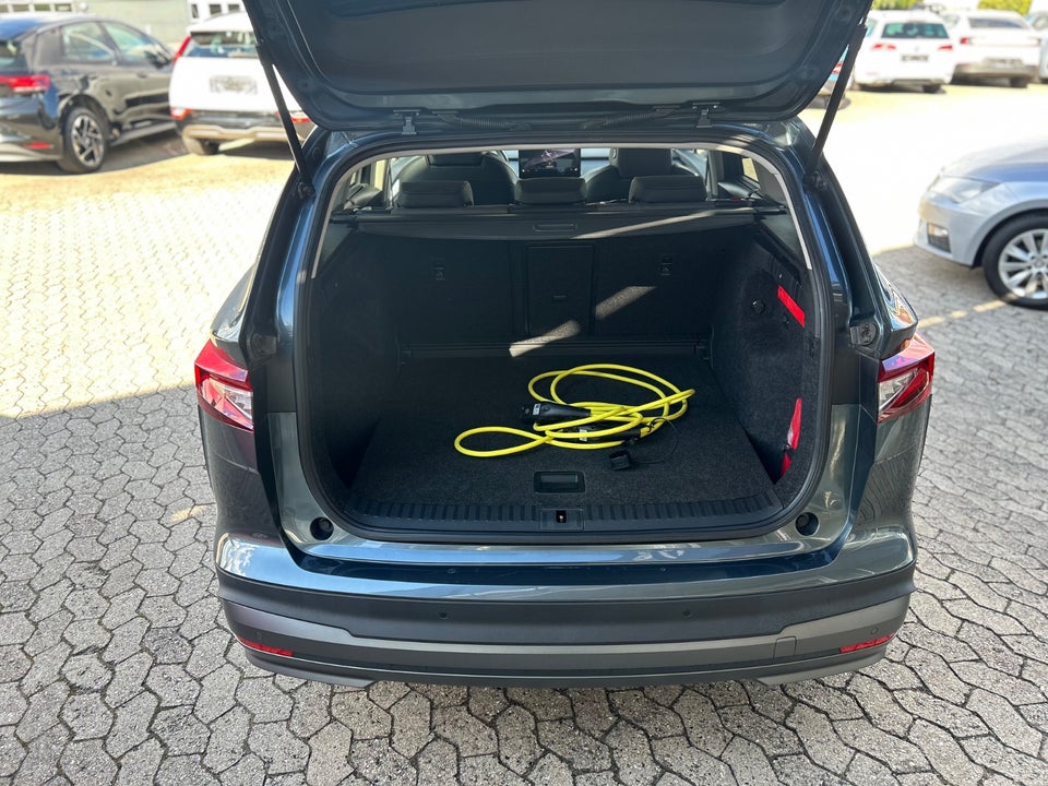 Skoda Enyaq 80 iV Loft 5d