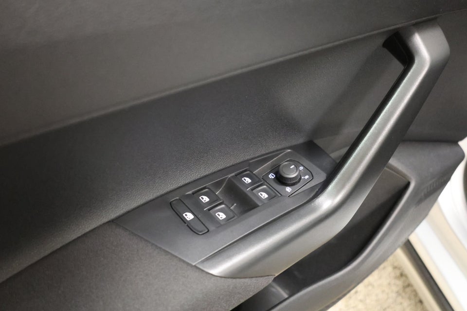 VW Taigo 1,0 TSi 110 Life DSG 5d