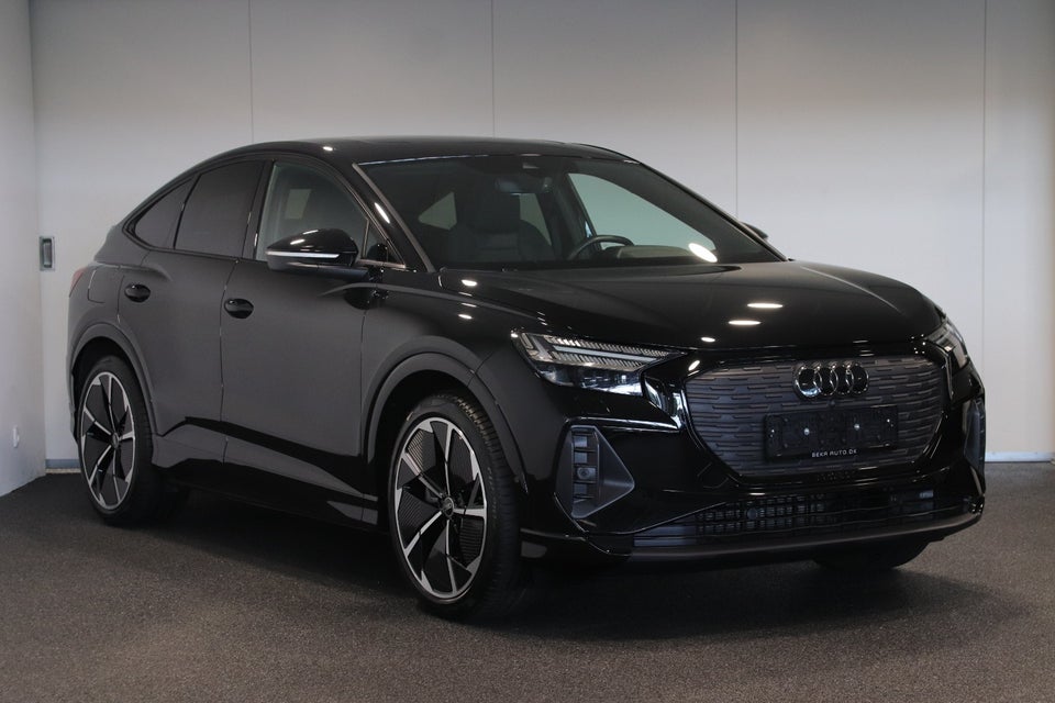 Audi Q4 e-tron 40 S-line Sportback 5d