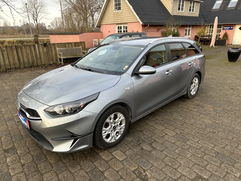 Kia Ceed 1,0 T-GDi Prestige SW 5d