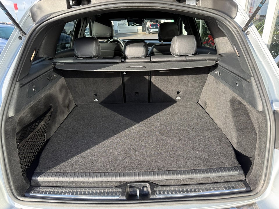 Mercedes GLC300 de 2,0 aut. 4Matic 5d