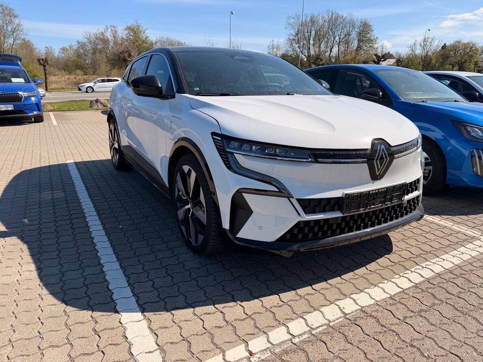 Renault Megane E-Tech 60 Techno 5d