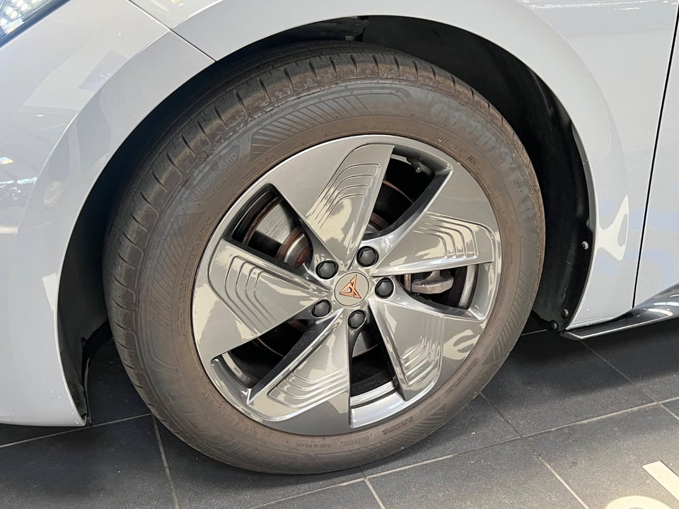 Cupra Born 58 e-Boost Business Edition 5d