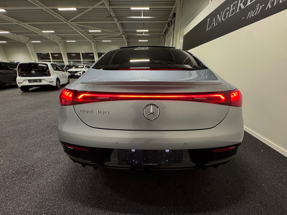 Mercedes EQE300 AMG Line 4d
